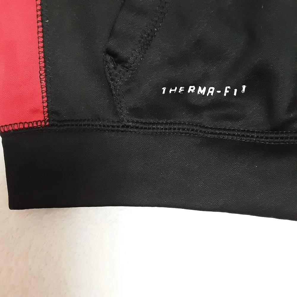 Nike therma fit